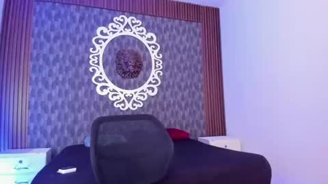 happy_hot7 online show from June 18, 11:48 am