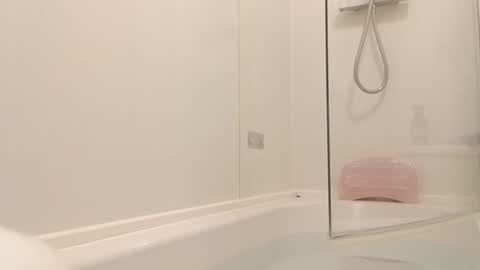 Calvin Secret  online show from January 18, 1:25 am