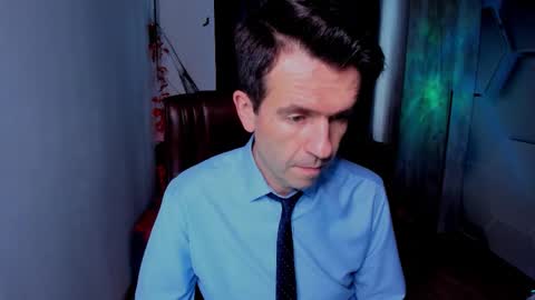 Steve online show from November 3, 12:28 pm