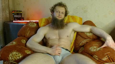 Valentino Hard online show from April 1, 2:25 pm