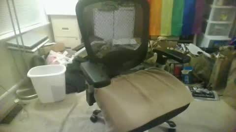 hardy online show from December 18, 5:58 am