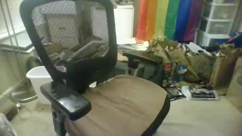 hardy online show from November 13, 6:38 am