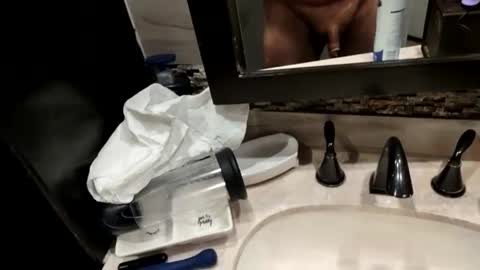 hardforu8675 online show from December 1, 5:38 am