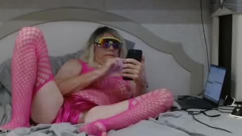 sweetassguy online show from May 10, 1:45 am