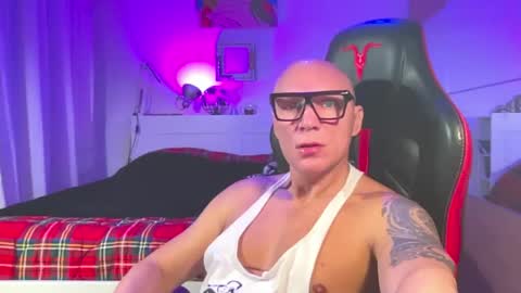 MATTSTEEL - ITALIAN STALLION online show from November 28, 9:49 am