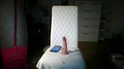 hardmoo1988 online show from March 1, 12:15 am