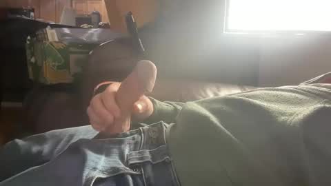 hardnhornyinhalifax online show from December 2, 4:38 pm