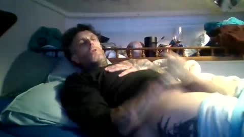 hardnthick online show from November 13, 8:11 pm