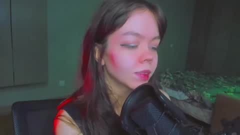 Snapshot of haribo_asmr chatting on January 27, 5:04 pm Miss Hari online show from January 27, 5:04 pm