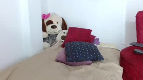       online show from November 13, 10:18 am