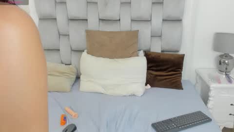 Harlow online show from October 18, 8:46 pm