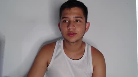 Snapshot of harold_18_ chatting on October 21, 6:55 pm harold_18_ online show from October 21, 6:55 pm