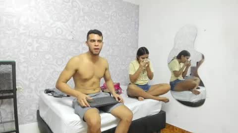 harperandmason online show from April 4, 8:16 pm