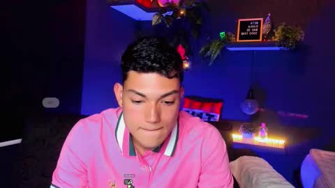  ... online show from February 5, 11:52 pm