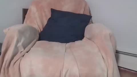 Snapshot of harrytut chatting on December 1, 8:44 pm harrytut online show from December 1, 8:44 pm