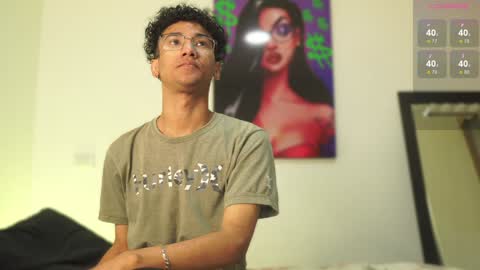 HARRY online show from December 6, 1:38 pm