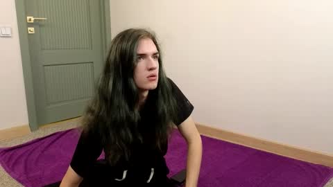 harvey_hair online show from November 8, 1:47 pm