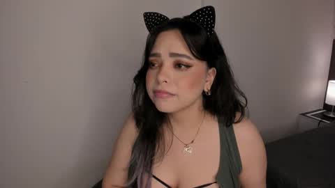 has_gonzalezz online show from December 1, 4:21 am