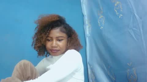 hasleyinah online show from July 28, 2:13 pm