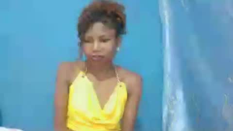 hasleyinah online show from June 19, 2:12 pm