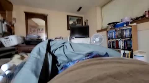 hawkfan1888 online show from January 2, 1:27 am