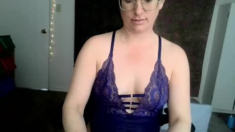 Haydenmay online show from April 8, 1:14 pm