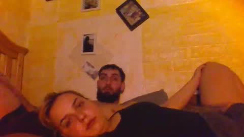 Hayle and Leonard online show from March 13, 9:40 pm