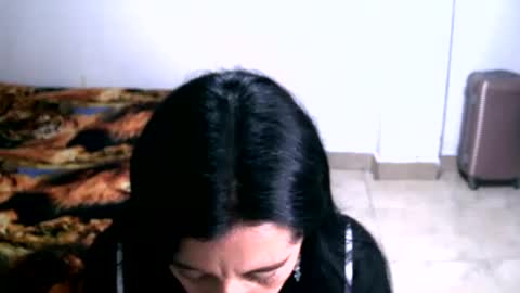 haylie85 online show from December 9, 11:13 pm