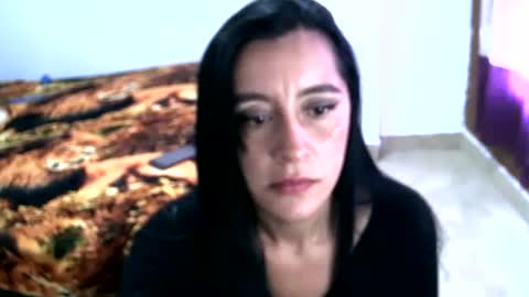 haylie85 online show from December 16, 8:26 pm