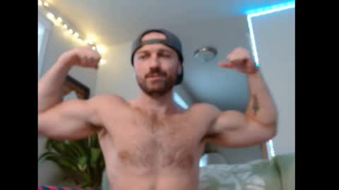 RinnDude35 online show from October 28, 12:00 am