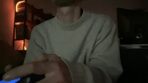 hchappel19 online show from September 24, 8:48 pm