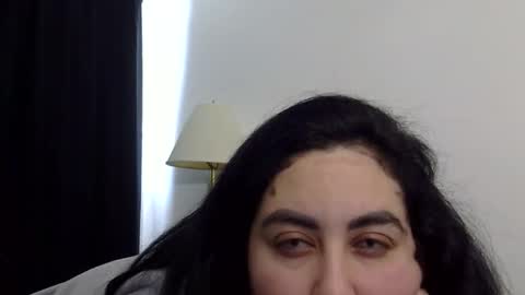 heatwavee online show from February 9, 8:00 pm