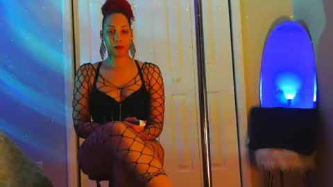 Heavenllyy online show from January 11, 1:16 am