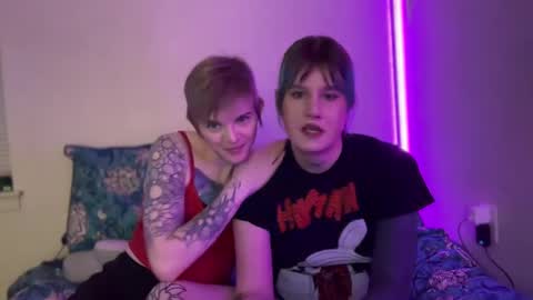 Saoirse online show from January 19, 6:31 am