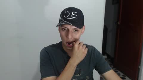 hefesto_69 online show from November 8, 11:41 pm