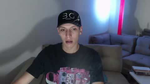 hefesto_69 online show from September 13, 11:51 pm