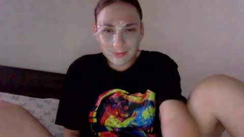 heidi_is_here_72 online show from July 7, 9:52 pm