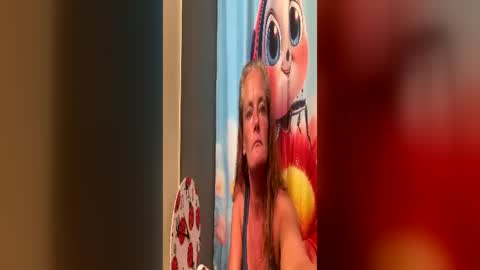 HeidiKinz online show from June 23, 5:48 am