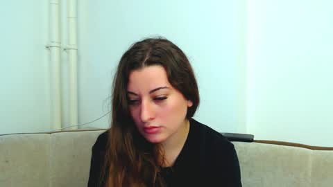 helen_adams_ online show from December 24, 8:55 am