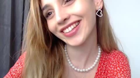 helen_quinn online show from March 21, 11:37 am
