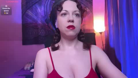 Helena online show from March 4, 7:44 pm