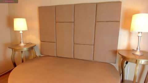 Helen or Hells online show from March 5, 12:36 pm