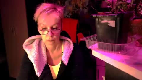 Helga online show from July 6, 7:16 pm