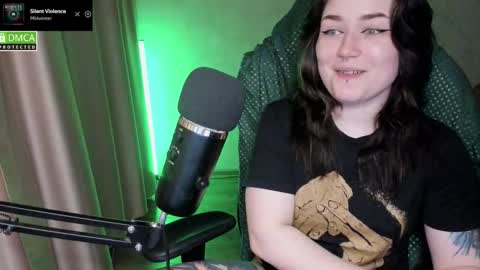 Red online show from March 29, 8:54 pm