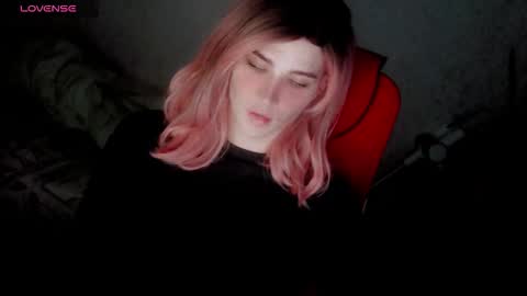 Helen Spellman online show from November 17, 1:35 pm