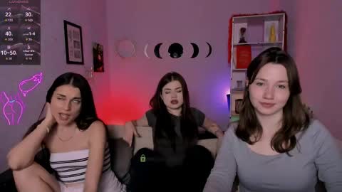 Helli online show from May 10, 7:53 pm