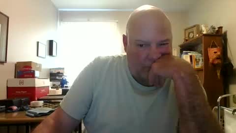 helloforfun111 online show from May 24, 1:17 pm