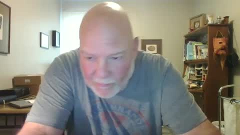 Snapshot of helloforfun111 chatting on October 11, 12:21 pm helloforfun111 online show from October 11, 12:21 pm