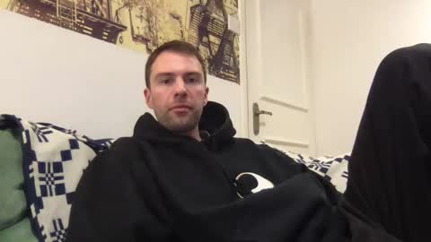 Lucas online show from December 20, 6:24 pm