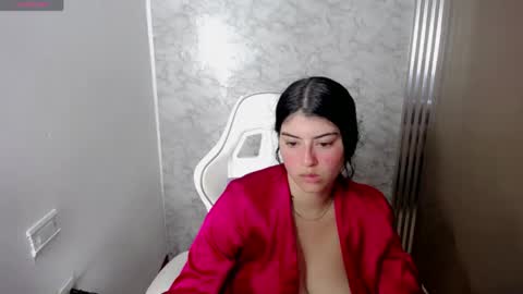 helloo_kityy25 online show from March 18, 2:06 am